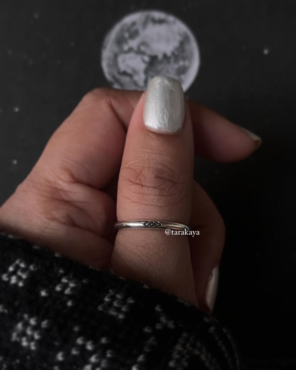 925 Silver Tribal Engraved II Ring - Statement Jewelry with Tribal Art