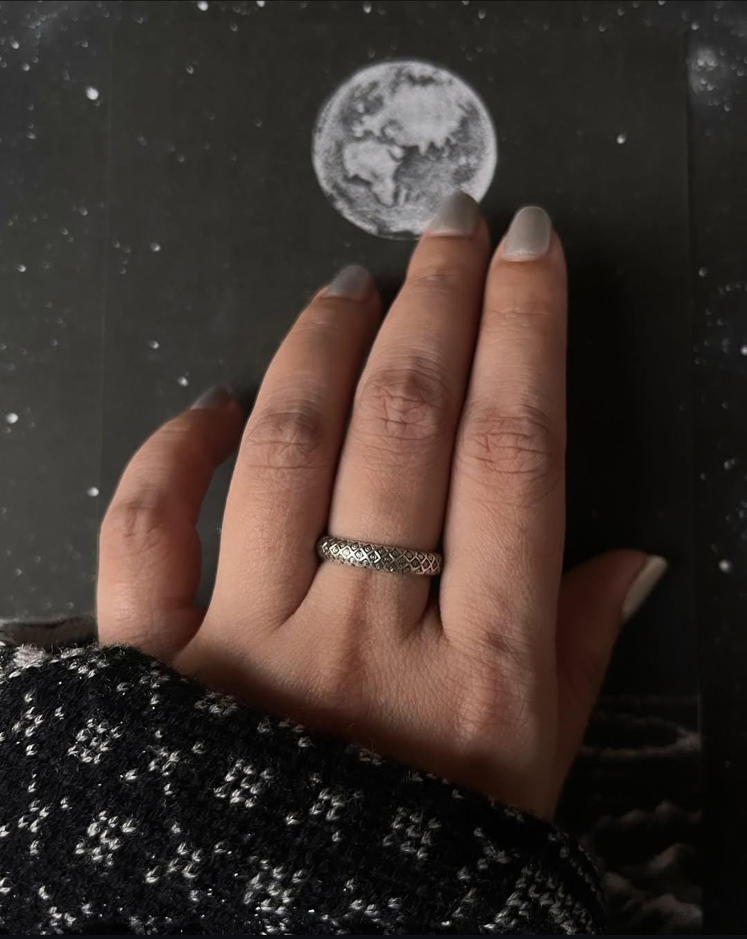 Elegant Snake Aura Band Ring in 925 Silver for Trendy Looks