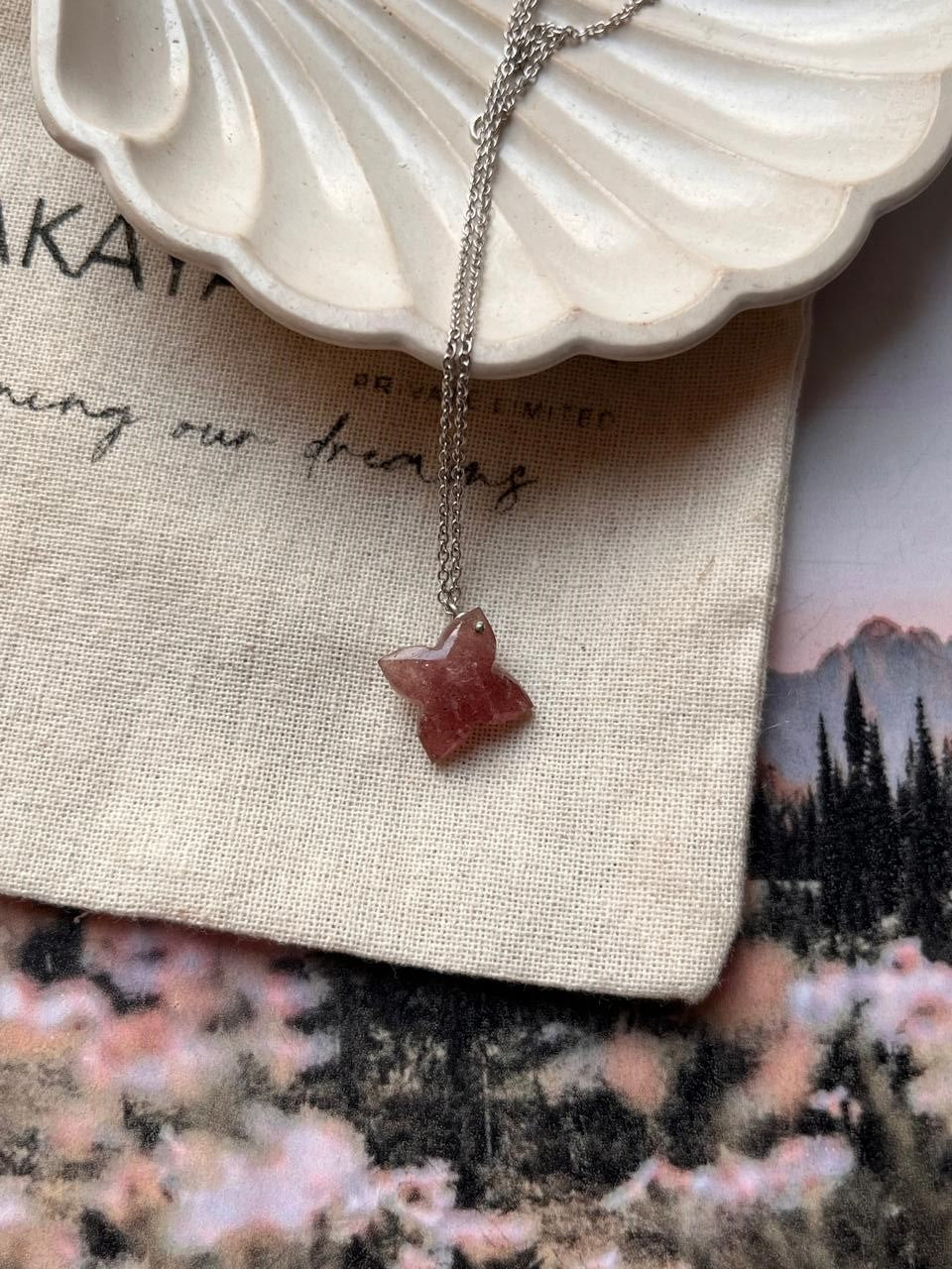 Strawberry Quartz Clover Necklace for Healing Energy