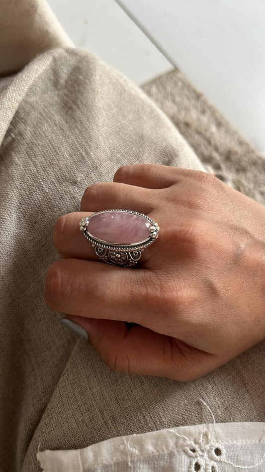 Elegant Rose Quartz Oval Silver Ring with Boho Style