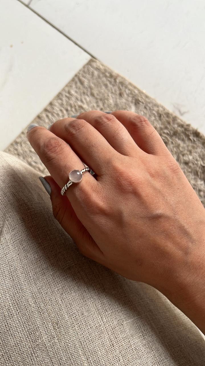 Unique rose quartz stone set in silver rope band ring