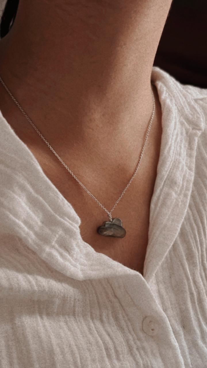 Faceted Labradorite Silver Necklace with Cloud Crystal