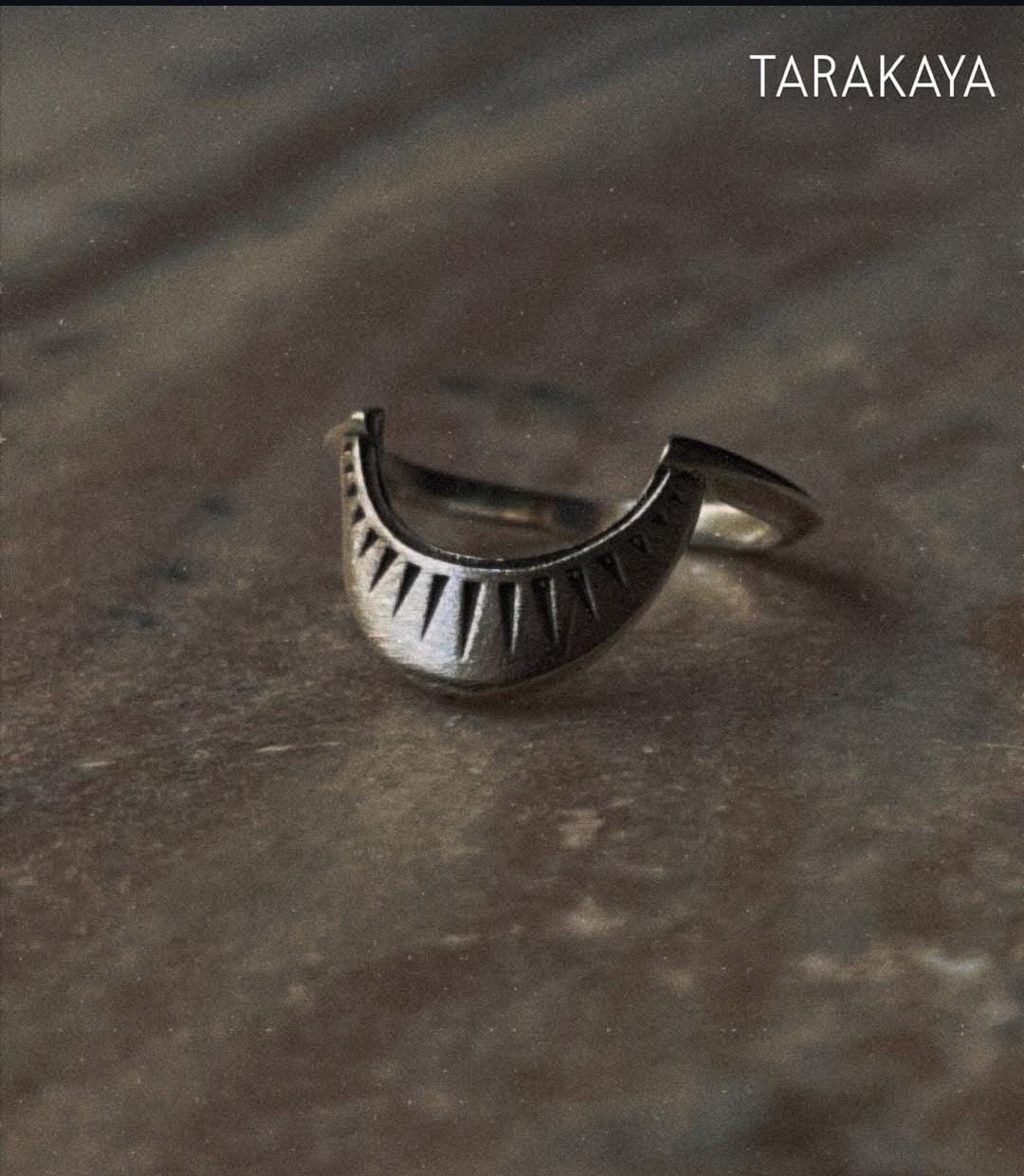 Tribal Sunrays Design Stackable Ring in 925 Silver
