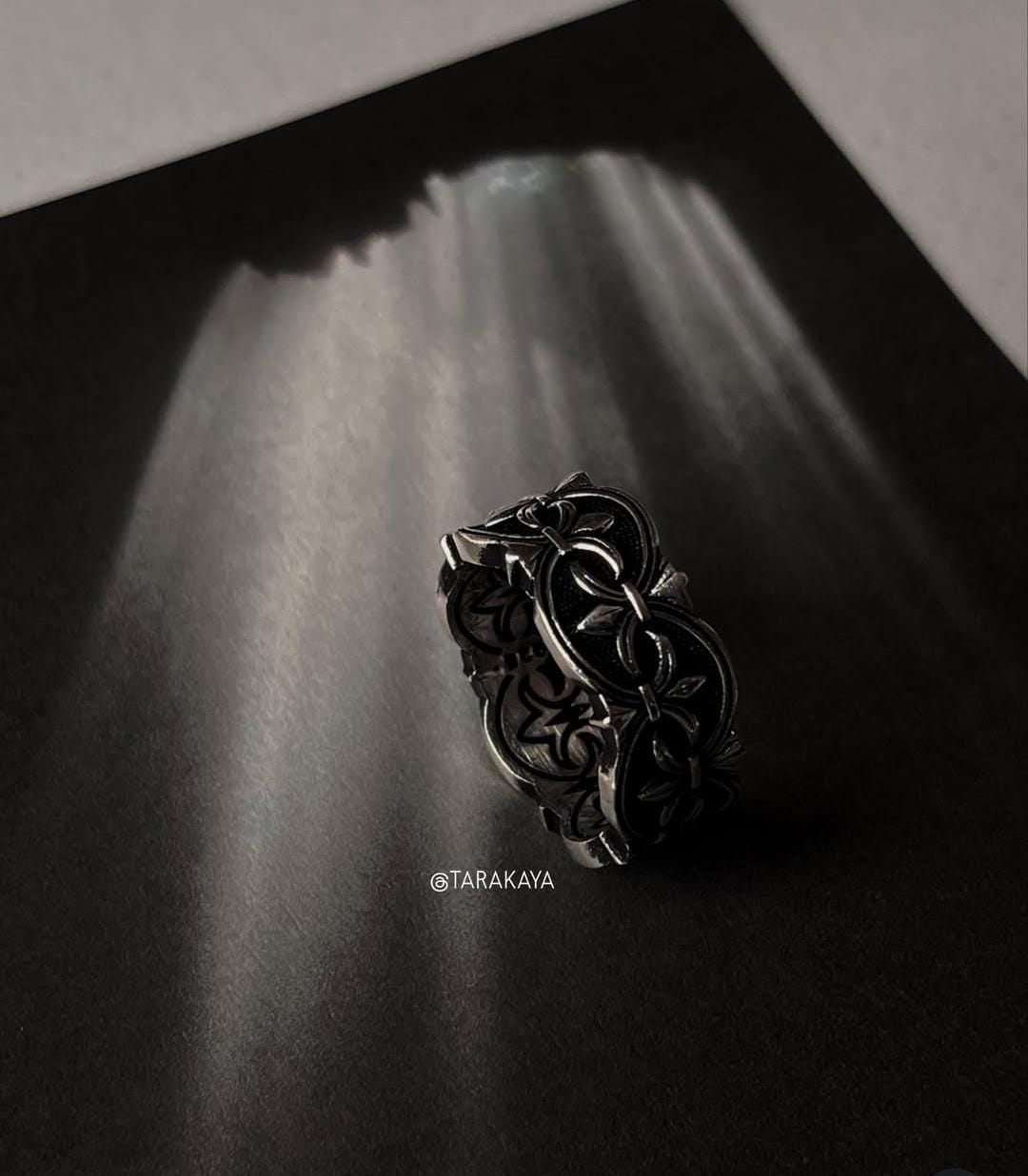 Fleur De Lis Black Enamel Band Ring in 925 Silver