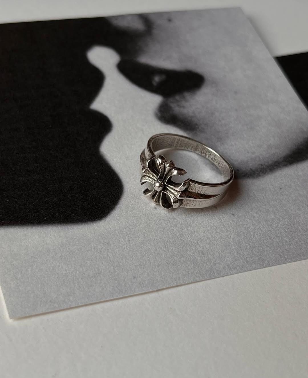 Fleur De Lis Ring in 925 Silver for Daily Wear