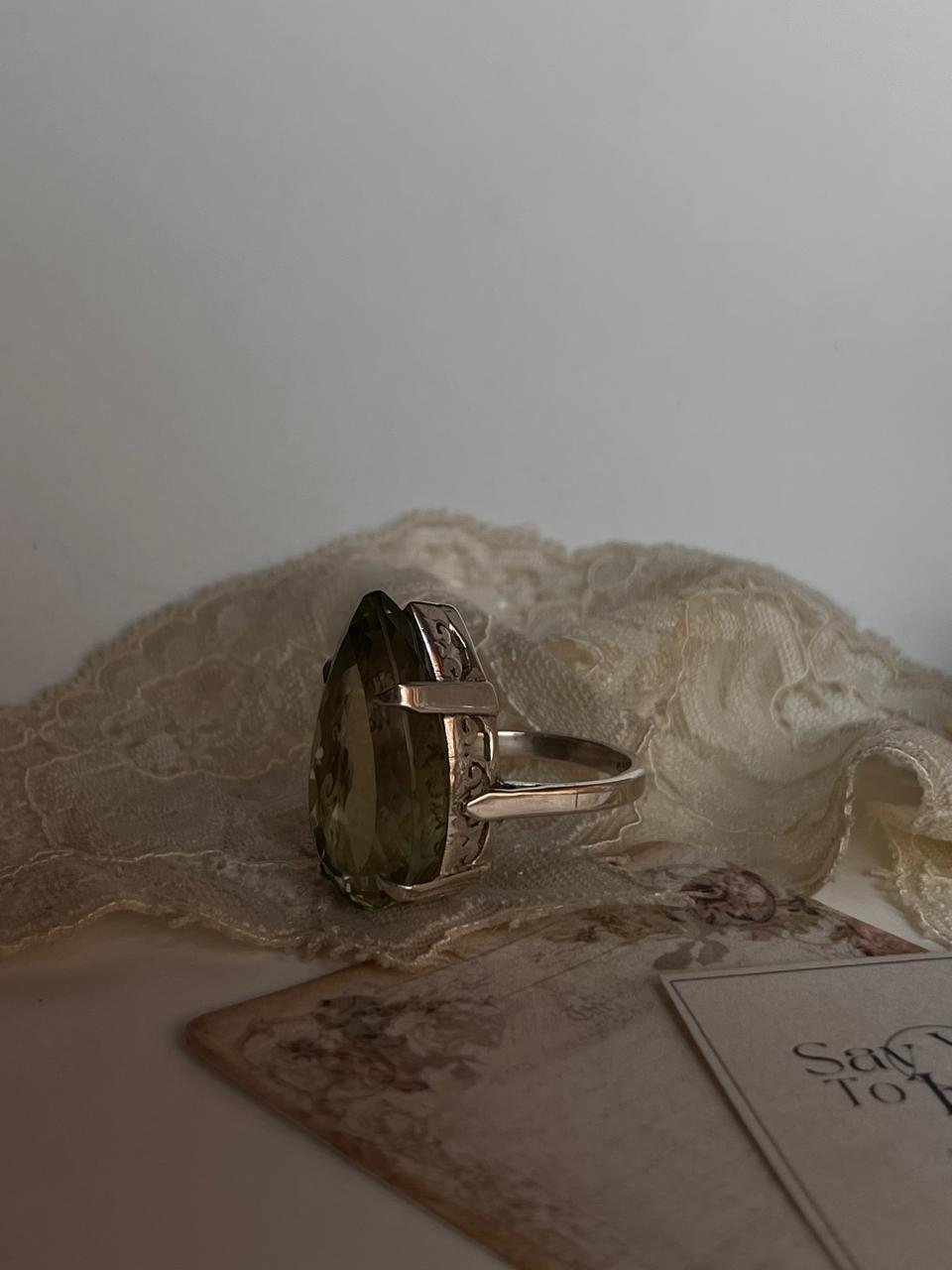 Elegant green amethyst statement ring in sterling silver