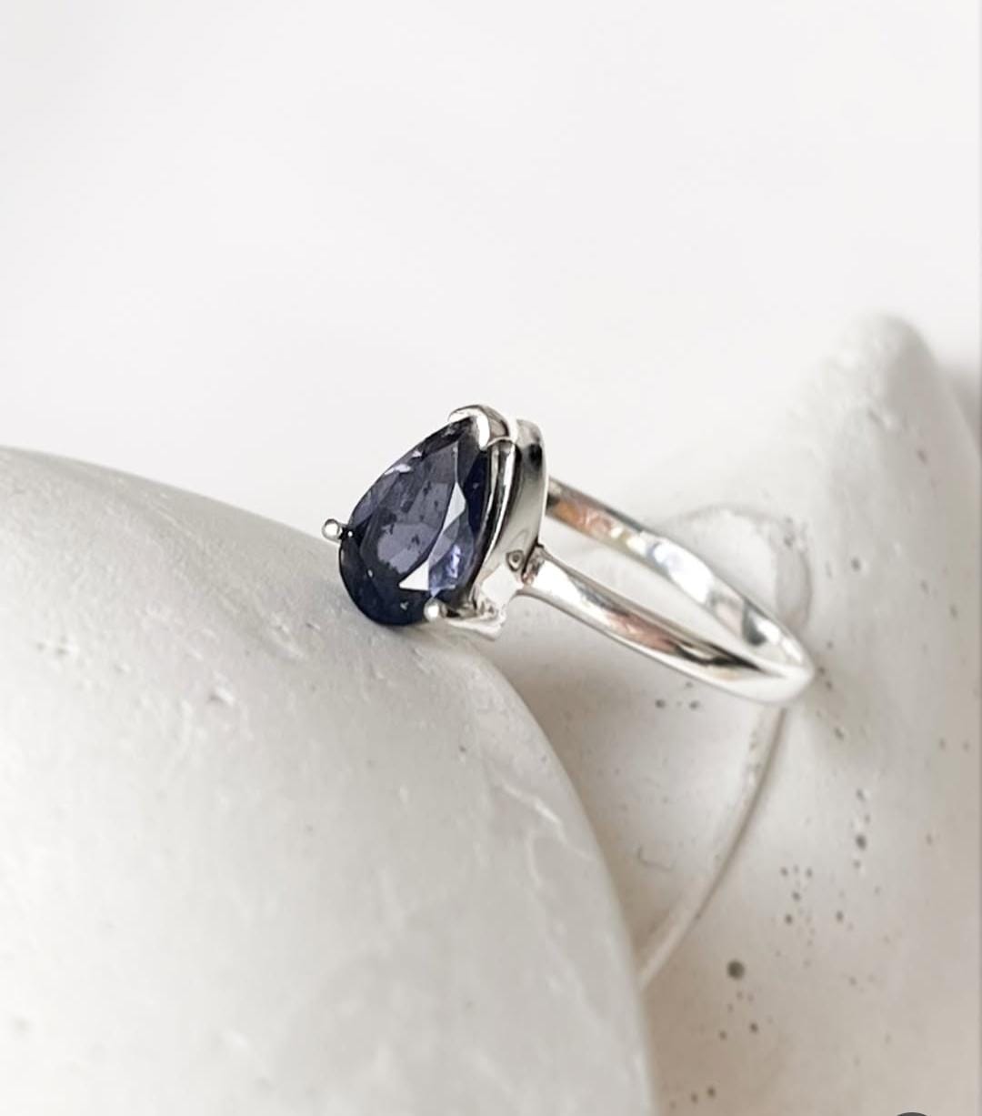 Iolite Solitaire Pear 925 Sterling Silver Ring