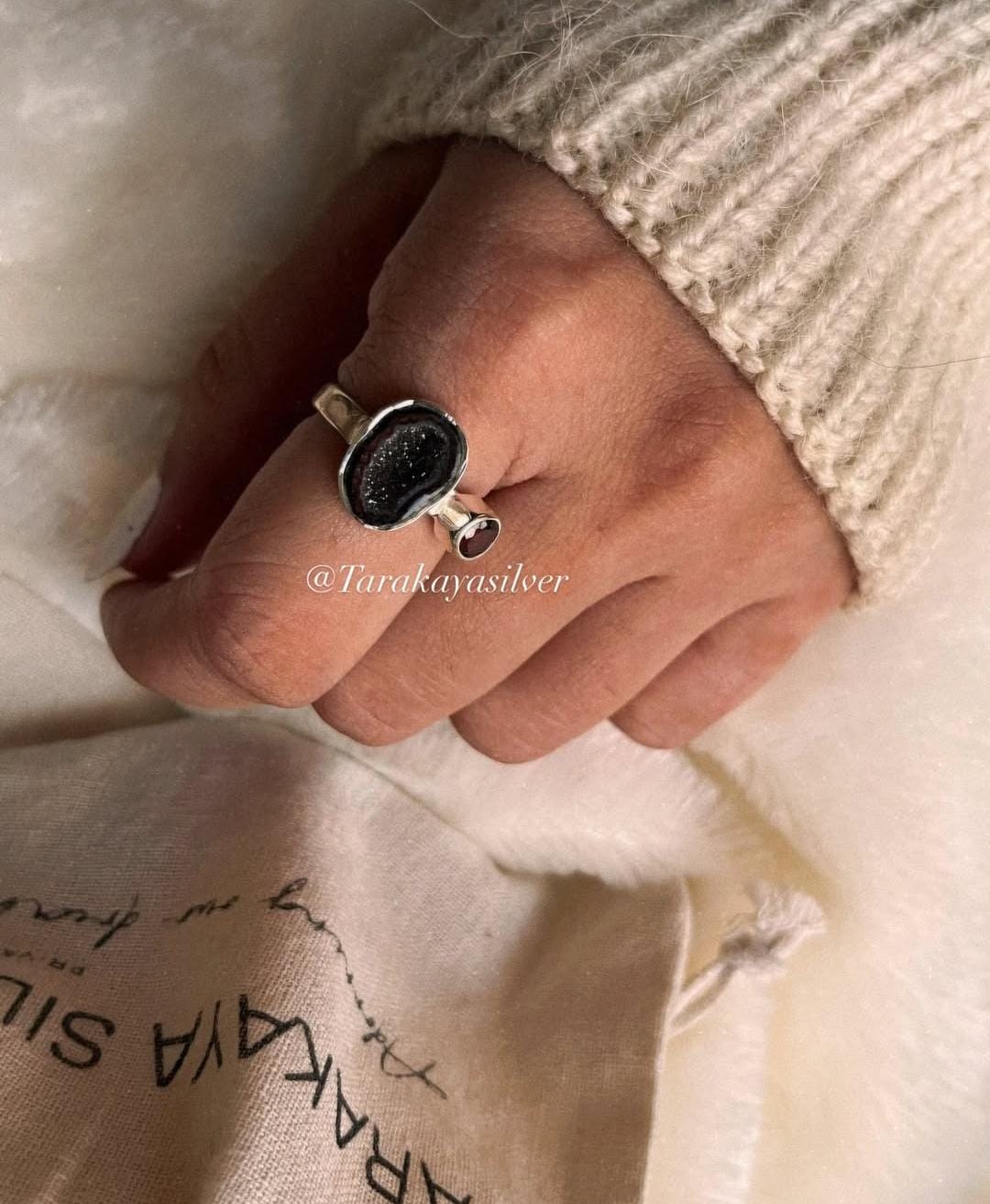 Red coconut druzy geode silver ring with garnet detail