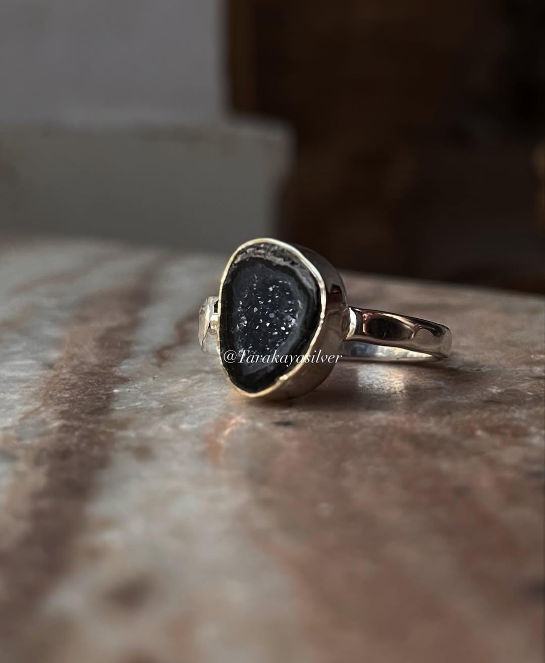 Blue coconut druzy geode with moonstone 925 silver ring