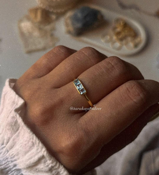 Gold Vermeil Blue Topaz 3 Stone Pretty Band 925 Sterling Silver Ring