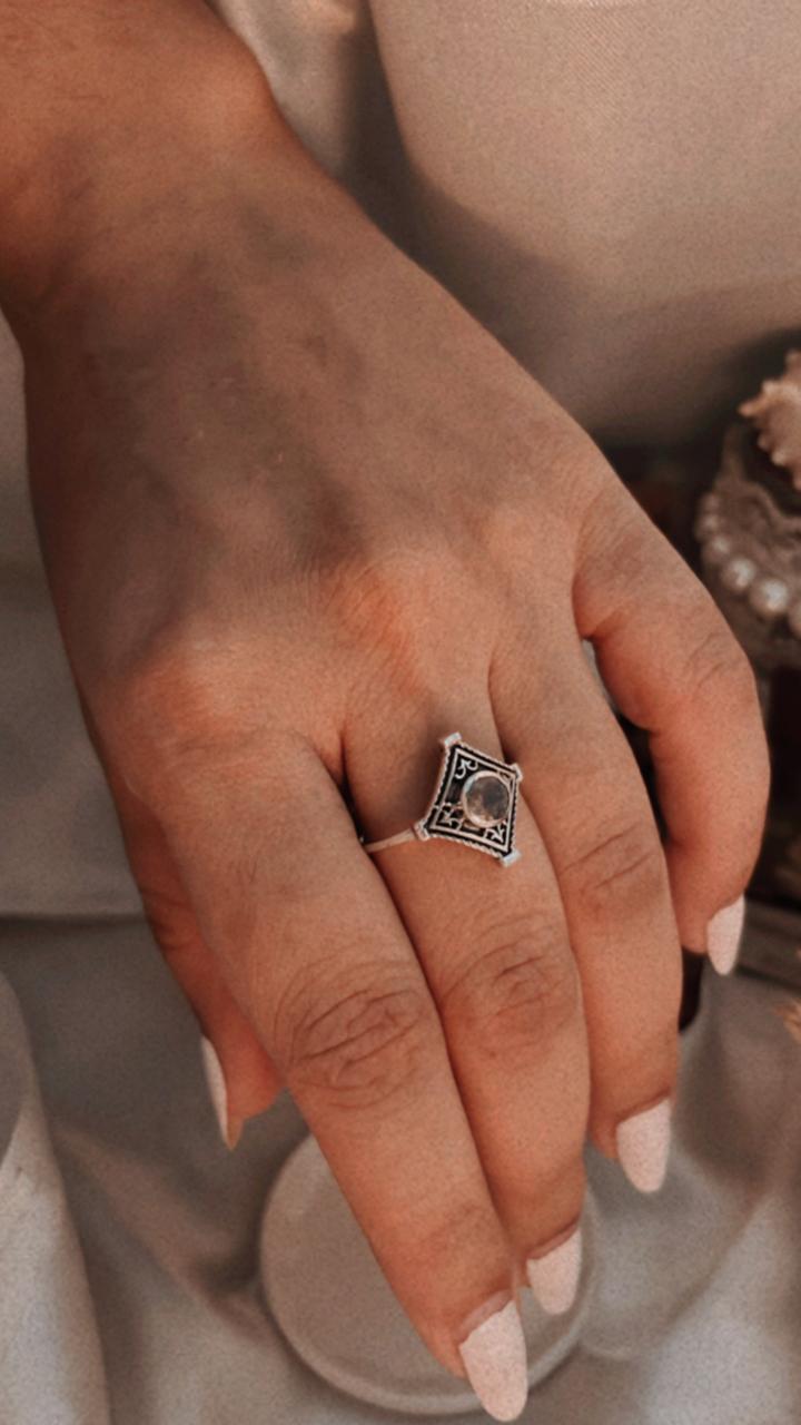 Labradorite antique Boho 925 Sterling Silver Ring