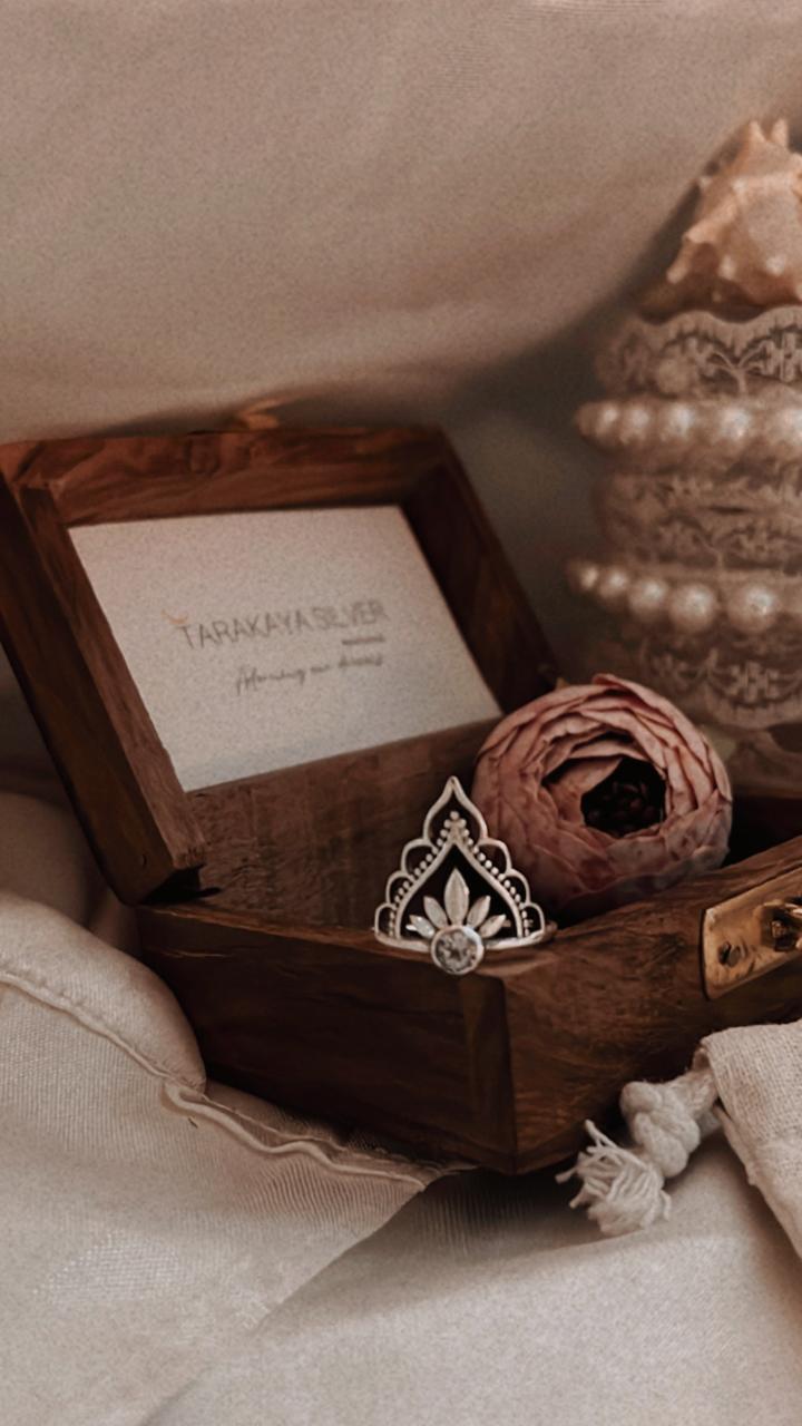 Moonstone Crown Boho 925 Sterling Silver Ring