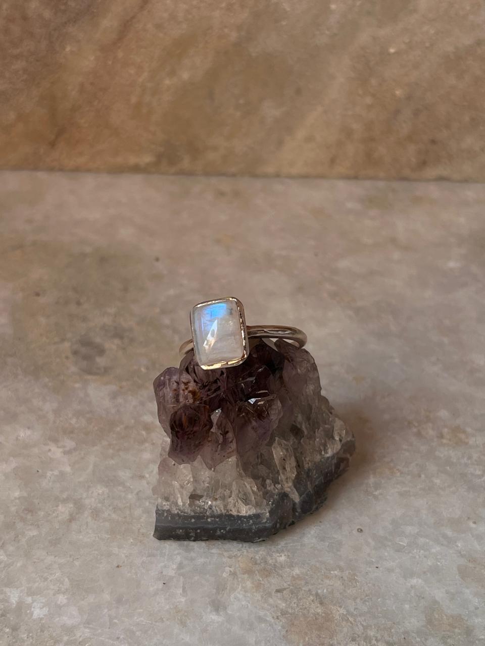 Moonstone Rectangular 925 Sterling Silver Ring