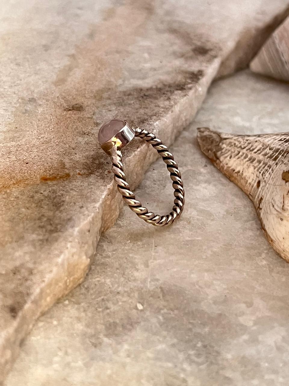 Rose Quartz Rope Band 925 Sterling Silver Ring