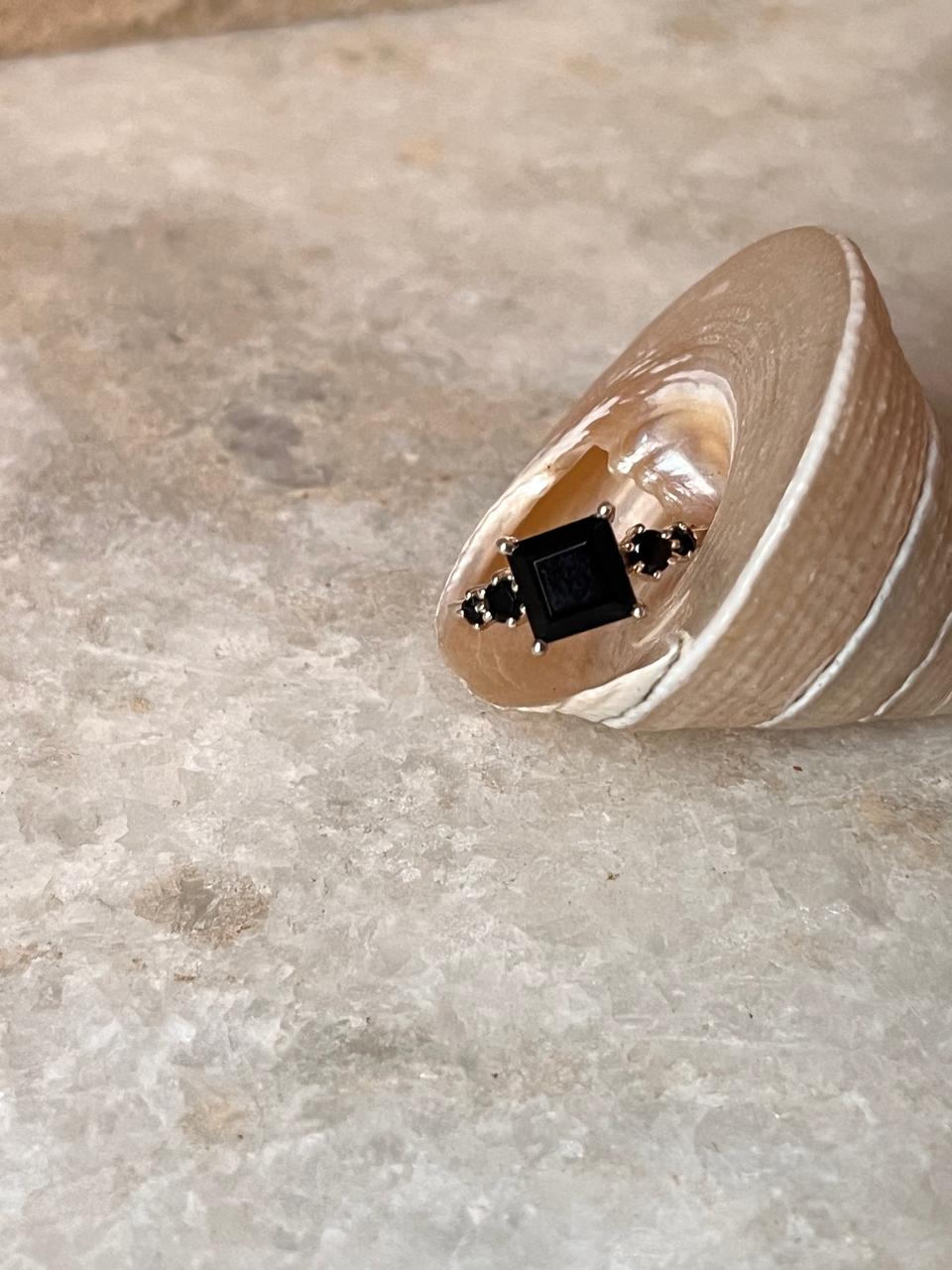 Black Onyx Square Cut 925 Sterling Silver Ring