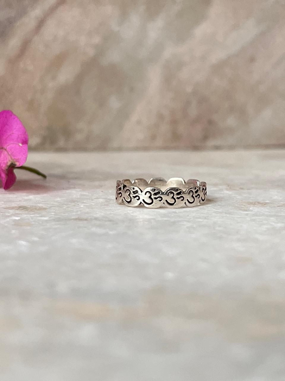 Om/Aum Engraved Circle of Life 925 Sterling Silver Ring