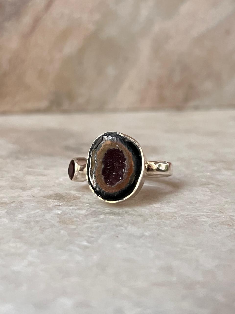 Red Coconut Druzy Geode With Garnet Sterling Silver 925 Ring