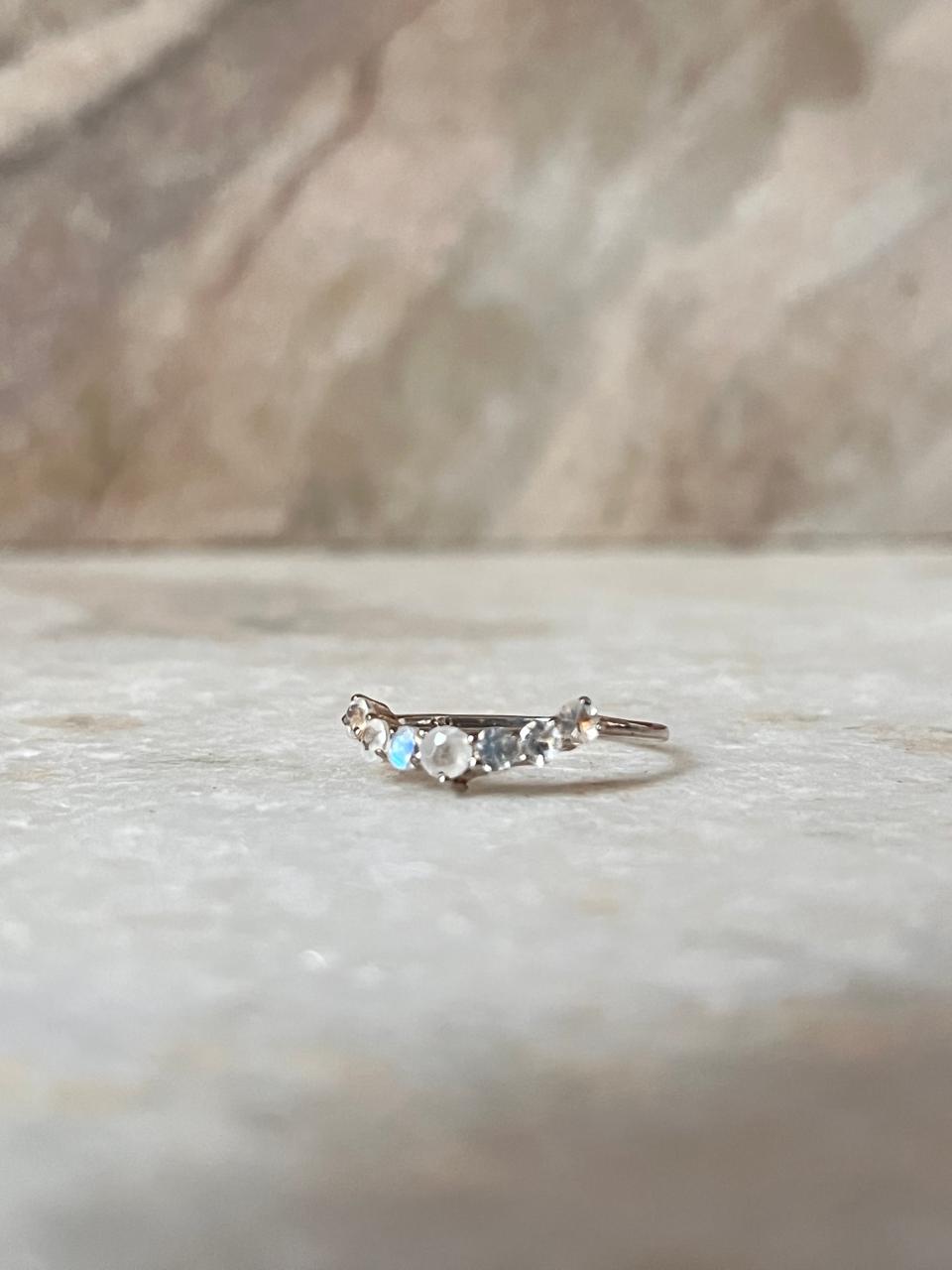 Moonstone Crown Stone 925 Sterling Silver Ring