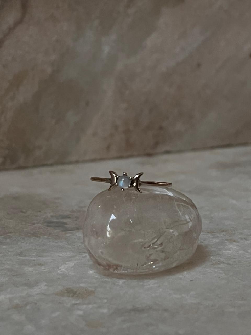 Minimal Dainty Moonstone Moon Phases 925 Sterling Silver Ring
