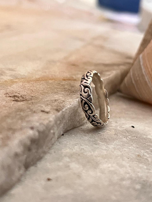 Medium Vintage Motif Band 925 Sterling Silver Ring - Tarakaya Silver