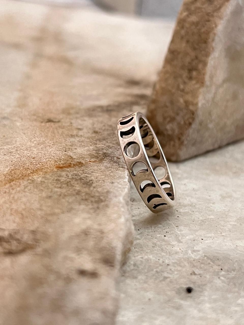 925 Sterling Silver Moon Phases Ring - Main Image