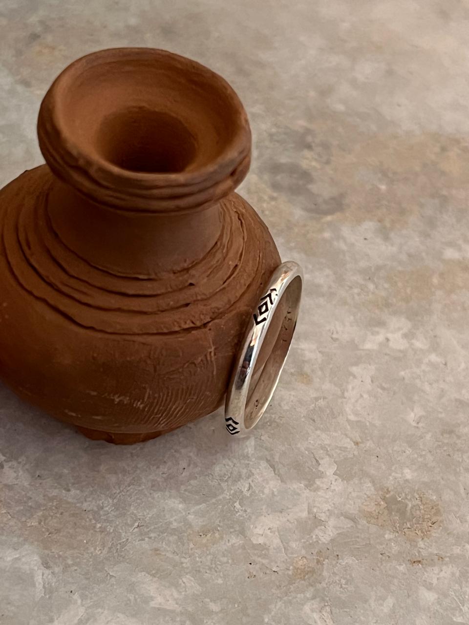 Tribal Engraved V Stackable ii 925 Sterling Silver Ring