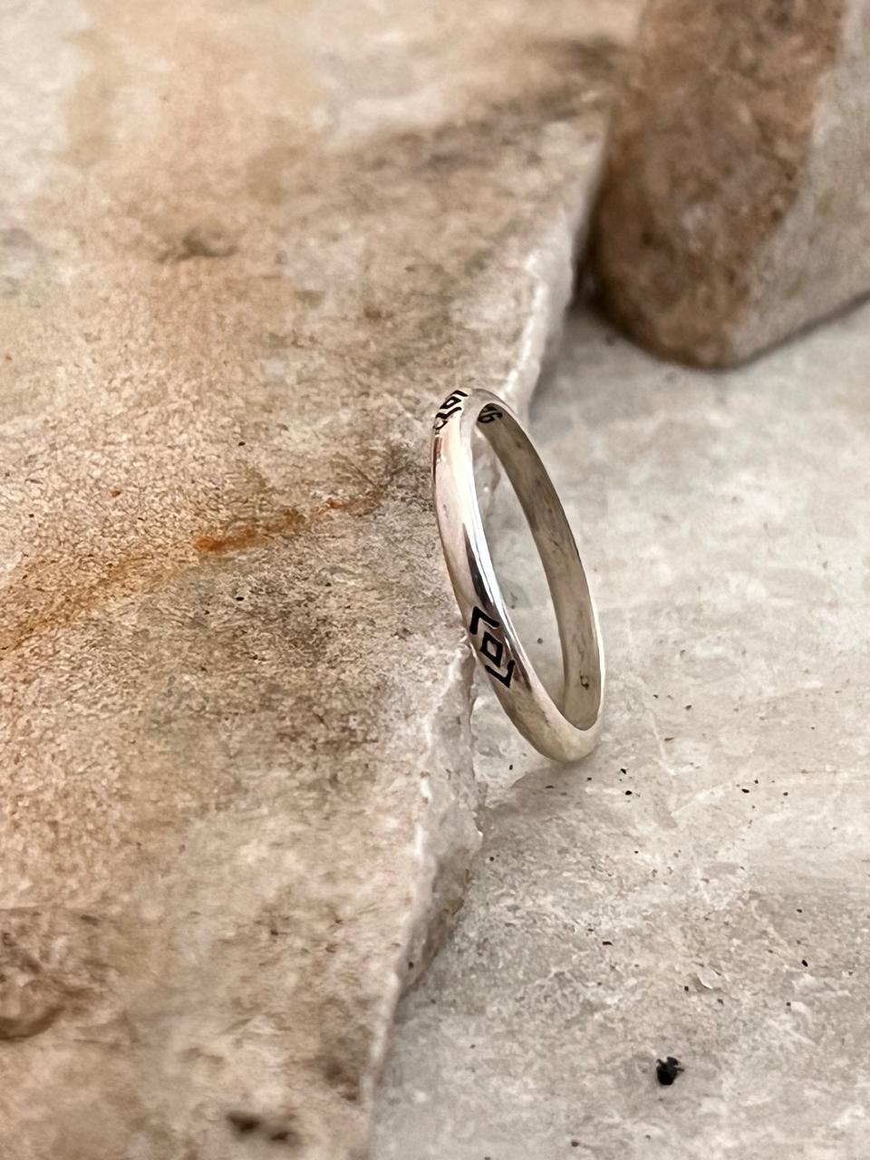 Tribal Engraved V Stackable ii 925 Sterling Silver Ring