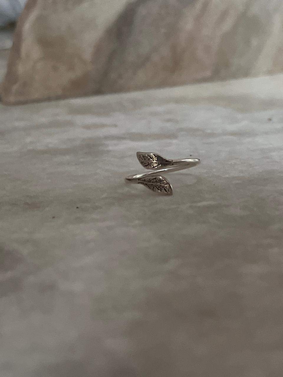 Single Leafy Adjustable 925 Sterling Silver Ring