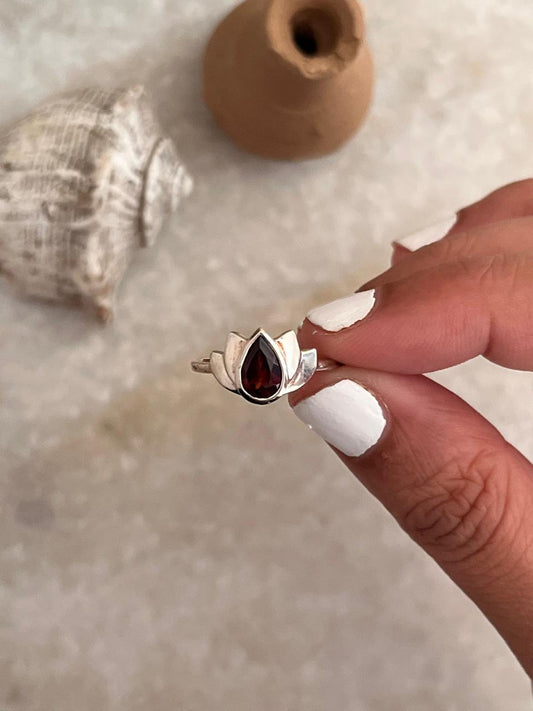 Garnet Divine Lotus 925 Sterling Silver Ring