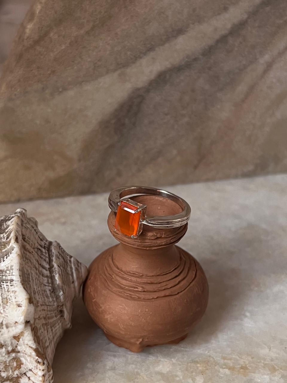 Carnelian Rectangular 925 Sterling Silver Ring