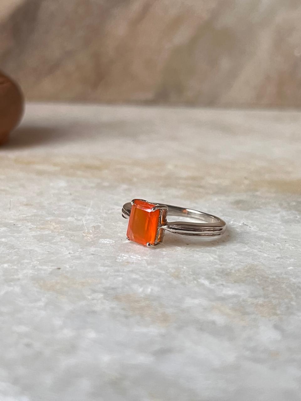 Carnelian Rectangular 925 Sterling Silver Ring