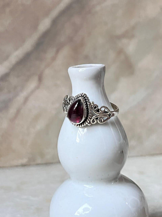 Natural Garnet Pear Boho 925 Sterling Silver Ring