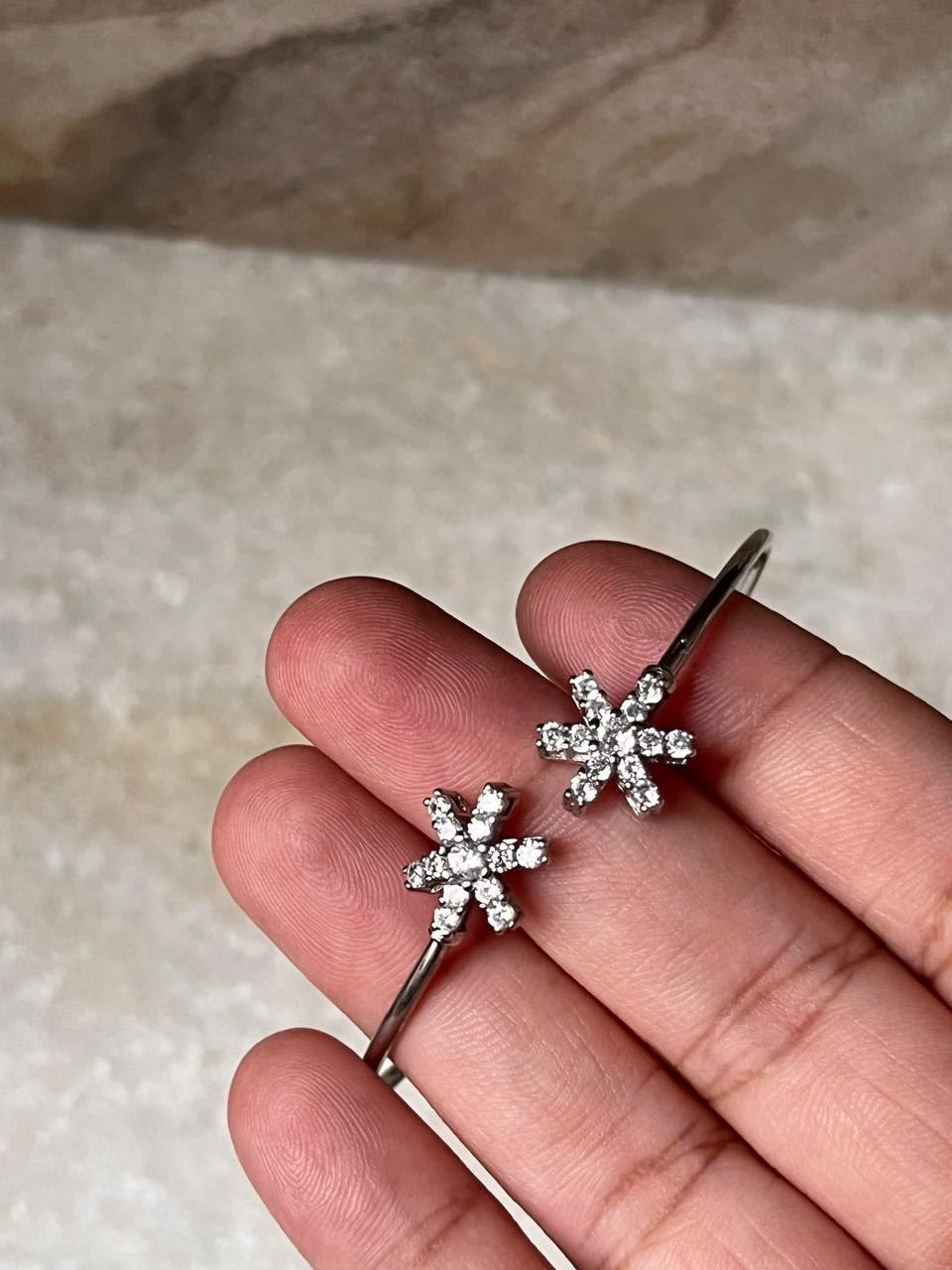 Trendy Flexible Kada Bracelet with CZ Double Star in 925 Silver