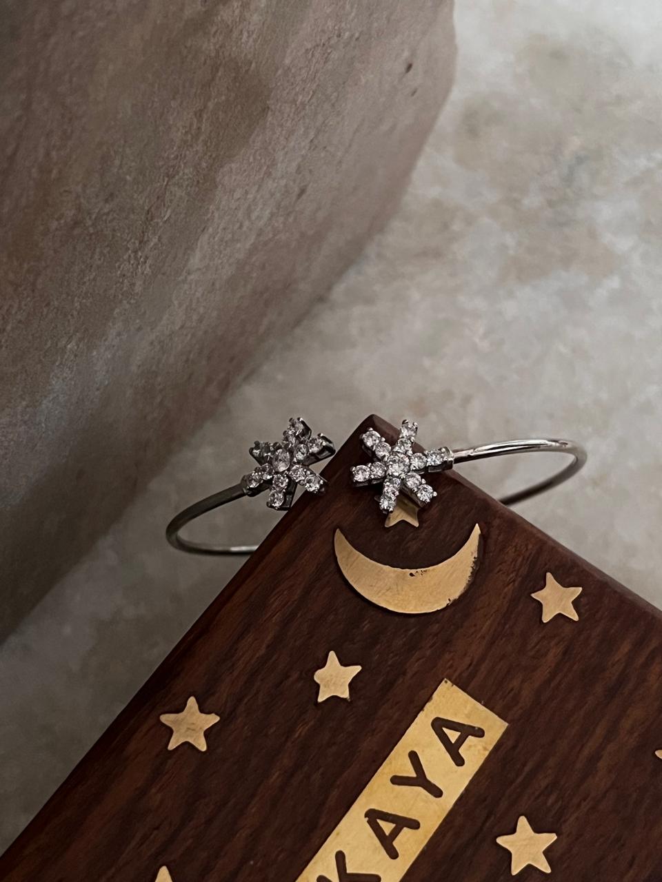 Stylish Adjustable Double Star Kada with Cubic Zirconia in Silver