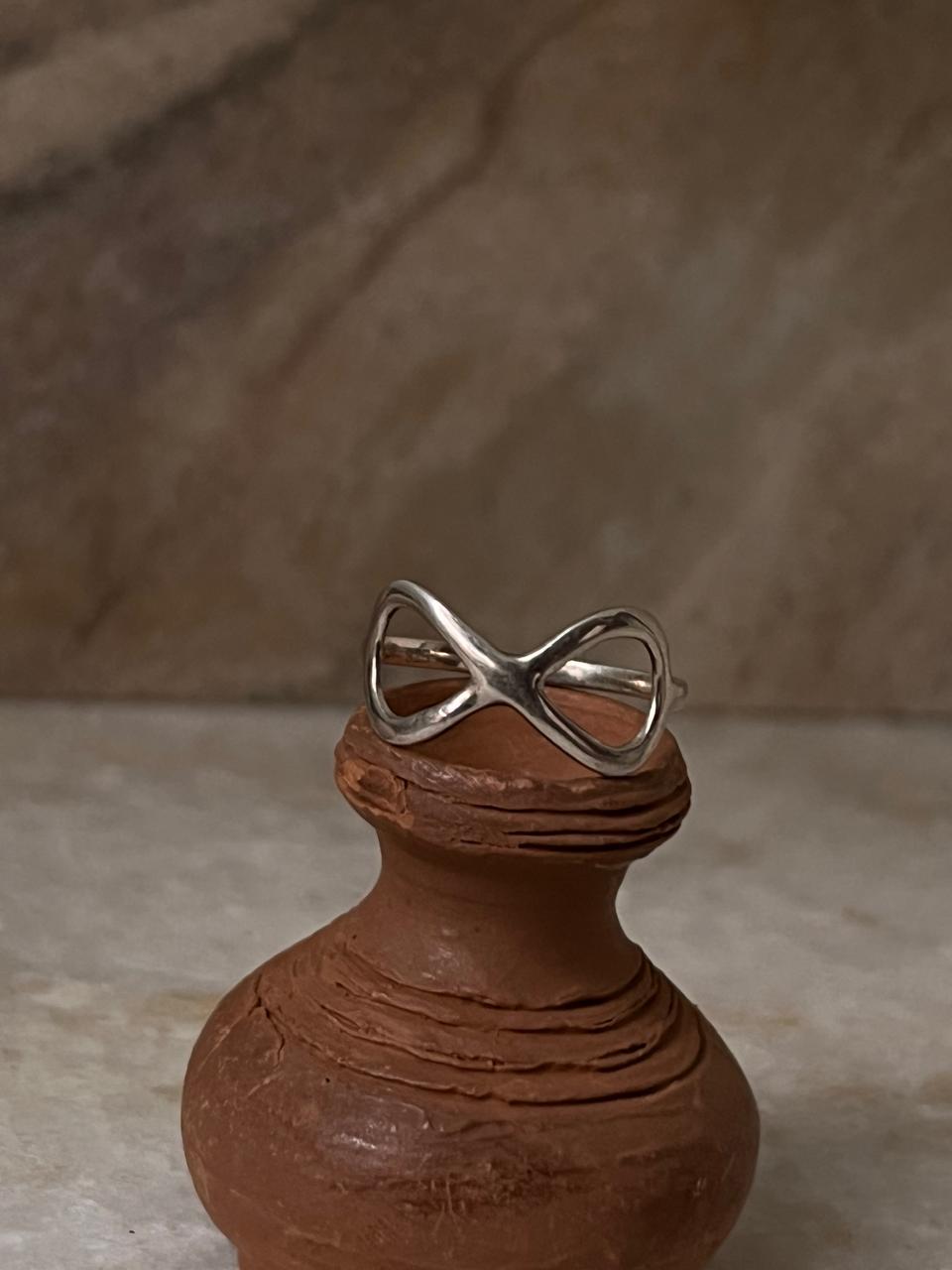 Plain Infinity 925 Sterling Silver Ring