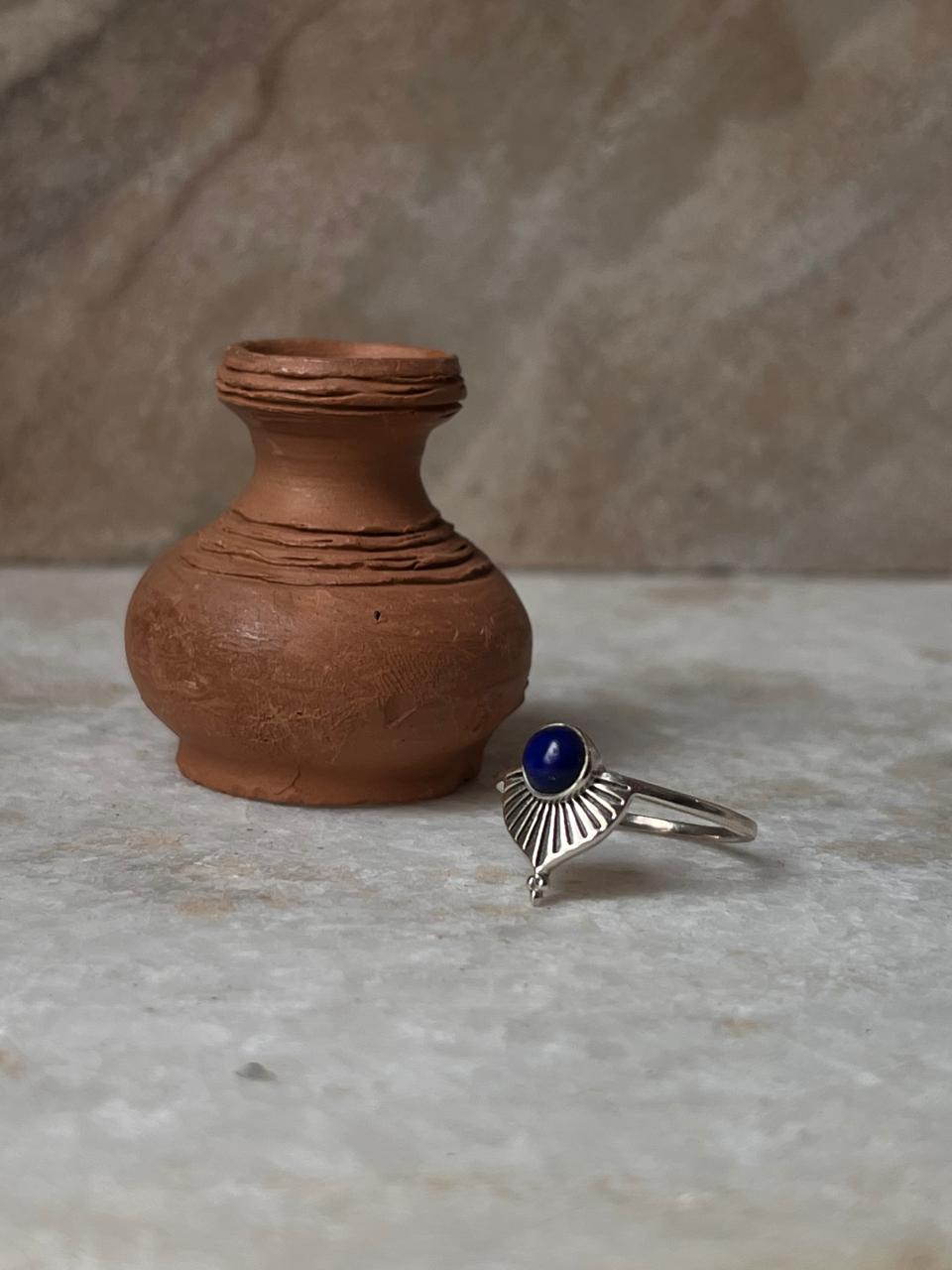 Lapis Lazuli Fan Boho 925 Sterling Silver Ring
