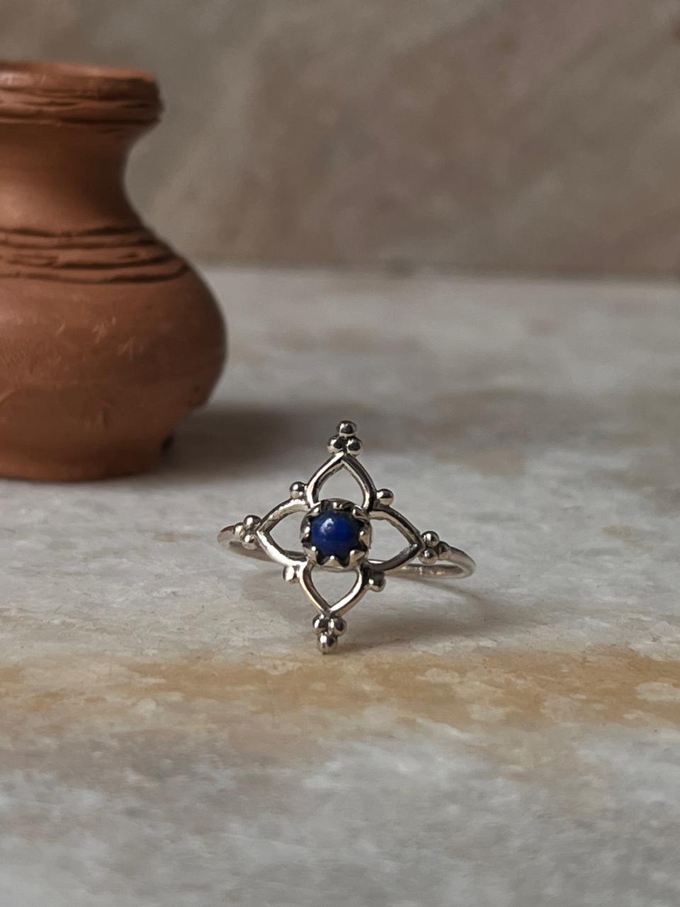 Lapis Lazuli Flower 925 Sterling Silver Ring