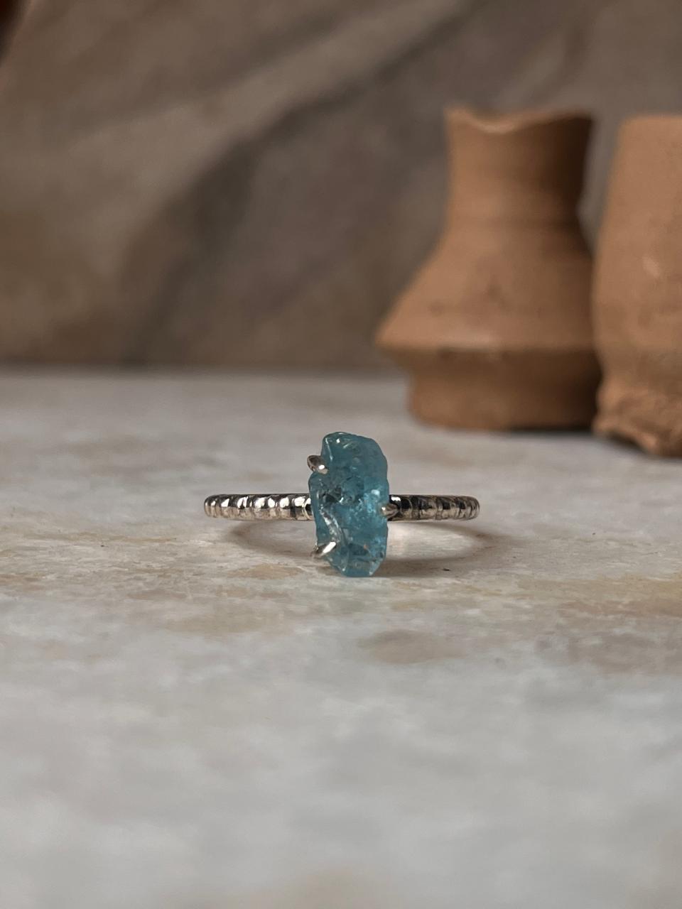 Blue Apatite Raw Uncut Dot Band 925 Sterling Silver Ring