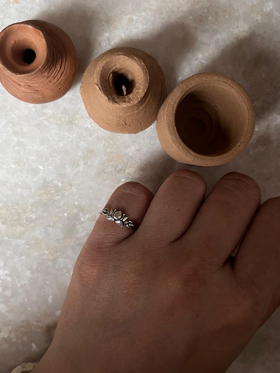 Moving Lotus 925 Sterling Silver Ring
