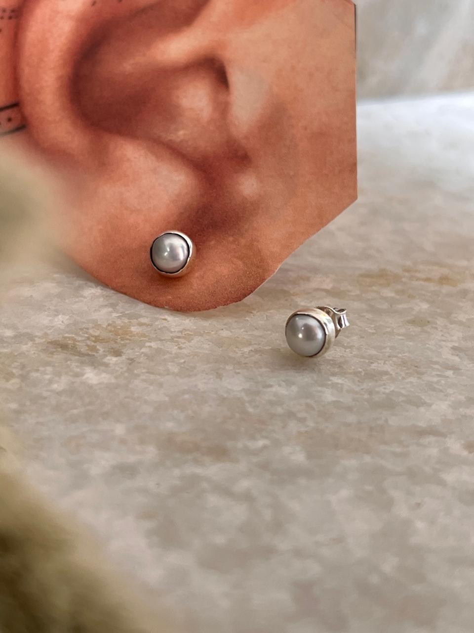 Fresh Water Pearl Plain Round Studs 925 Sterling Silver Earrings