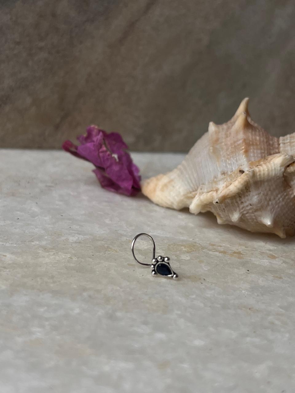 Tribal Rawa Blue Cz Stone Wired Back 925 Sterling Silver Nose pin