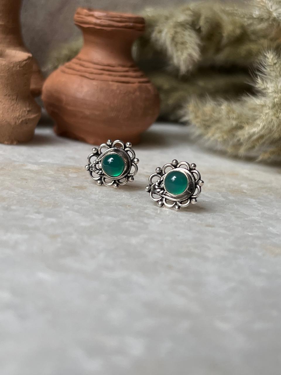 Rawa Motif Green Onyx 925 Sterling Silver Earrings