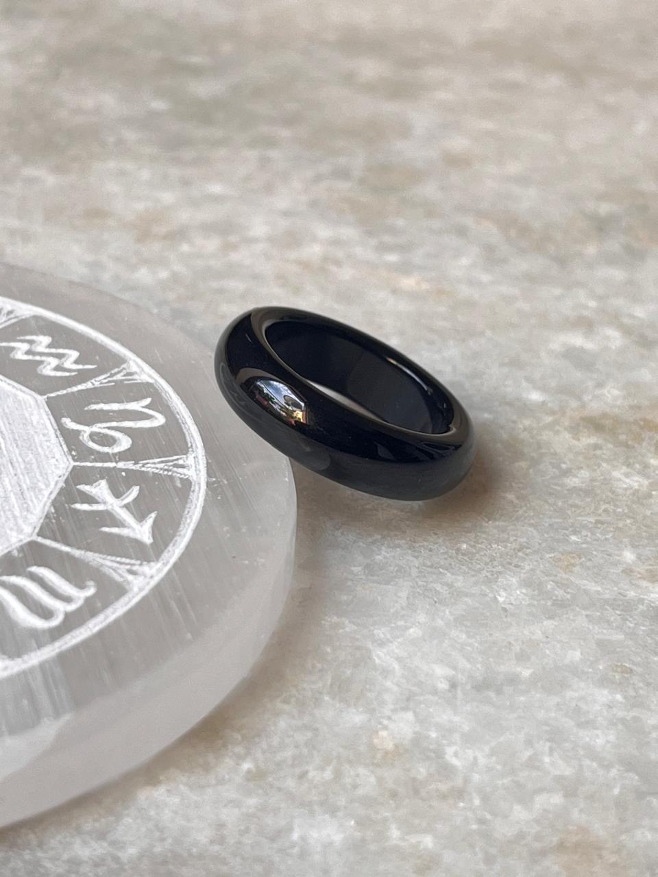 Black Agate Crystal Band Ring