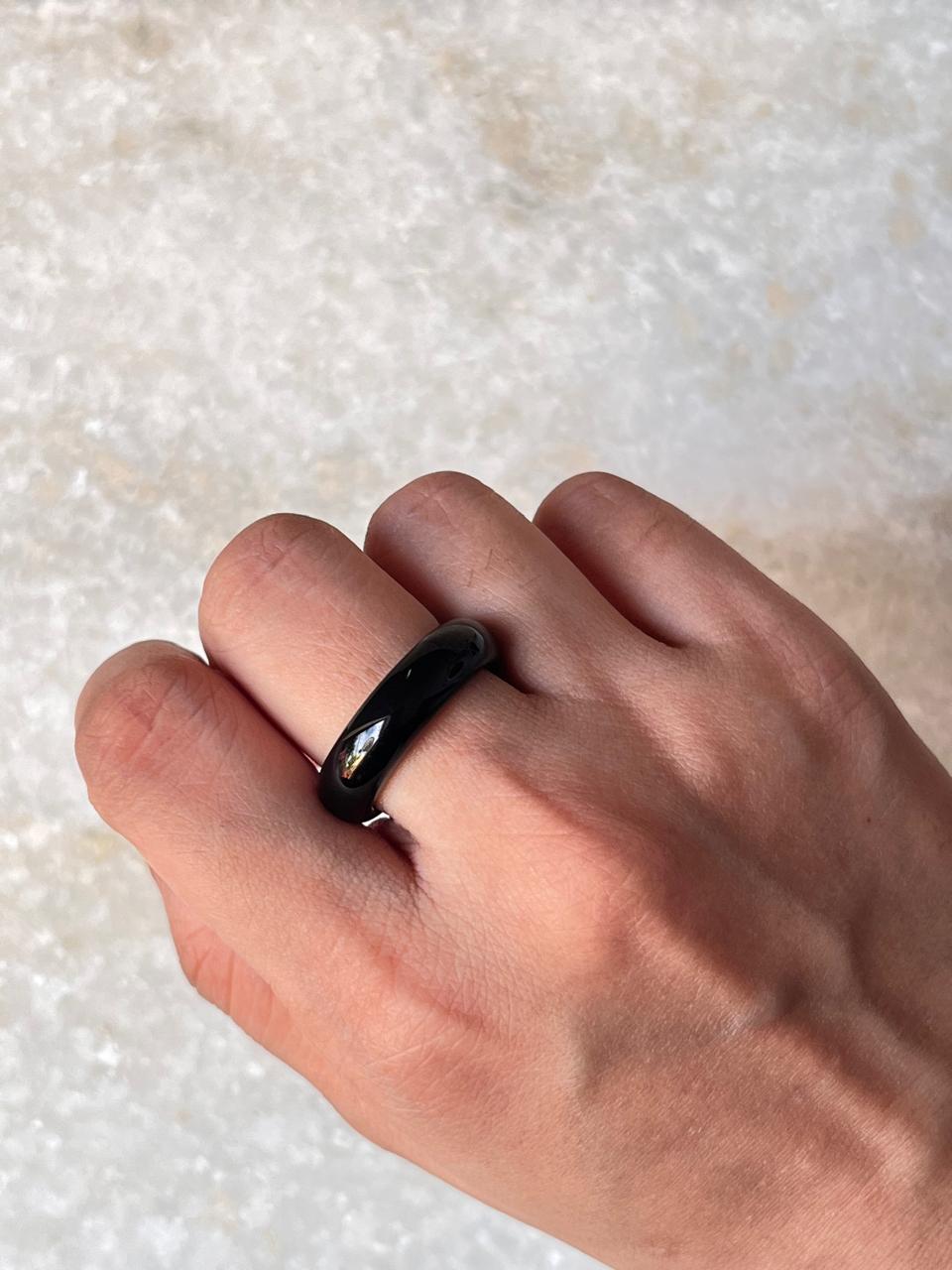 Black Agate Crystal Band Ring