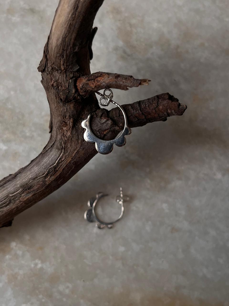 Flower Edge Half Hoops 925 Sterling Silver Earrings