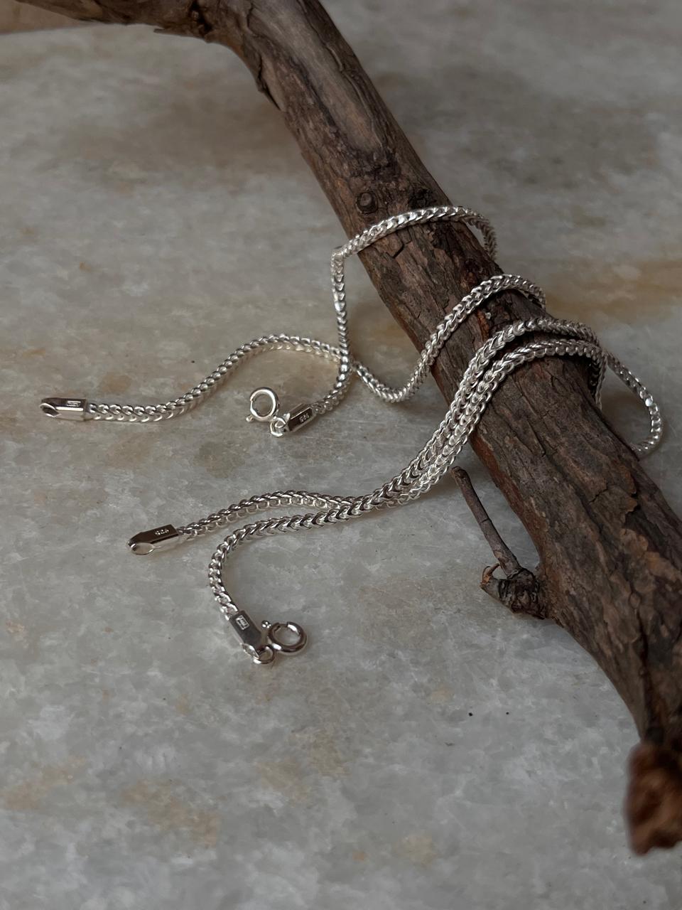 Sterling silver anklet with classic fox tail design