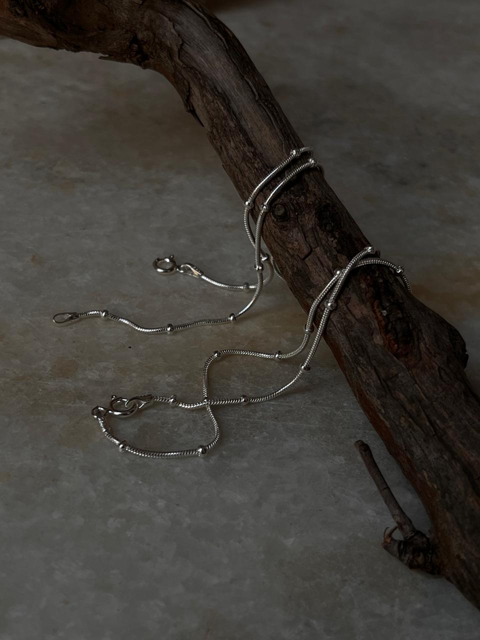 925 silver anklet with traditional snake dot pattern