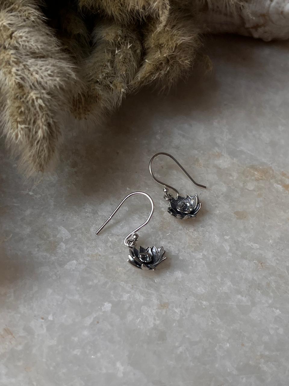 Small Lotus 925 Sterling Silver Earrings