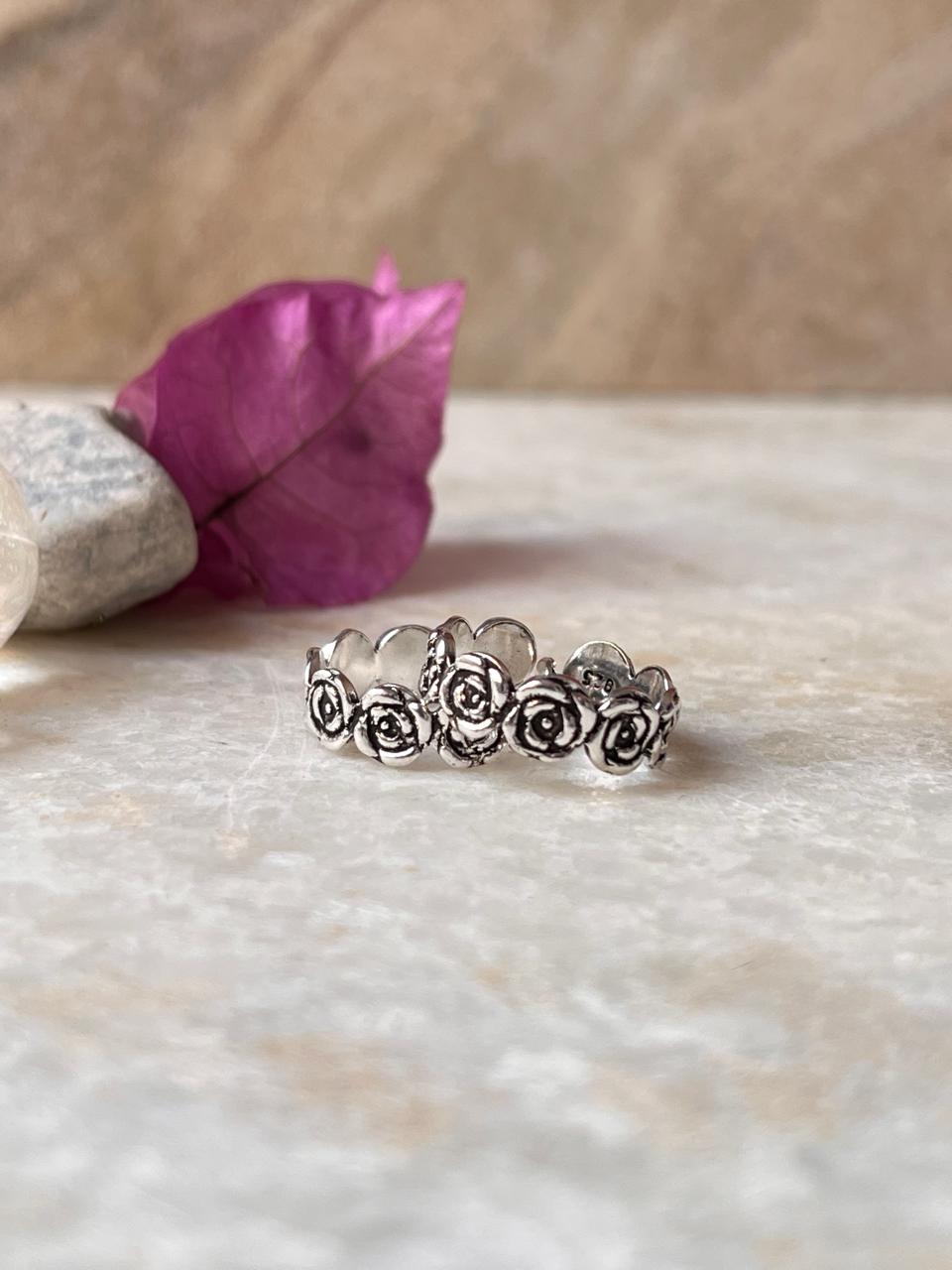 925 silver toe ring with blooming rose pattern