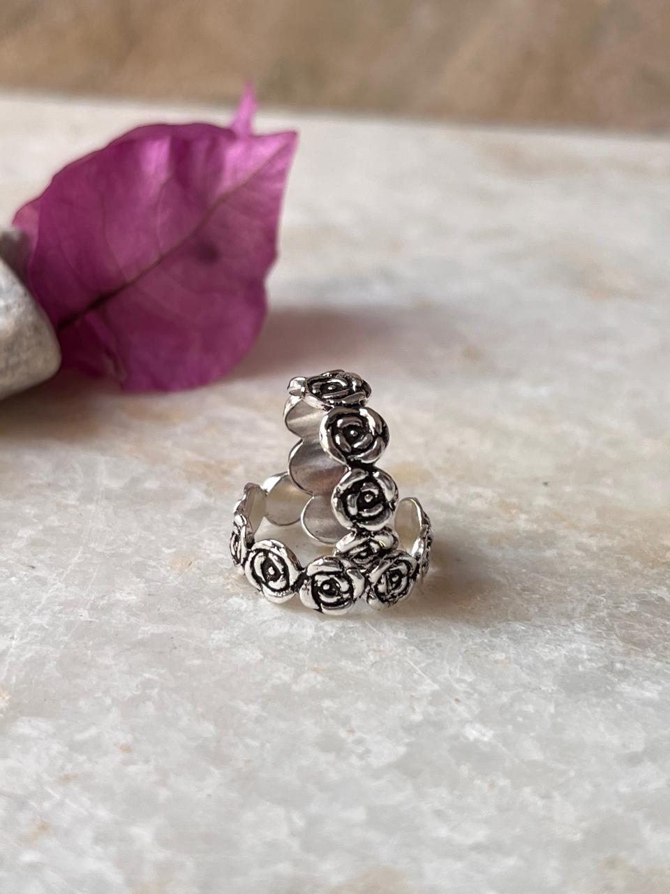 Roses band toe ring in pure 925 sterling silver